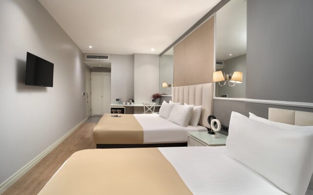 Ess Hotel