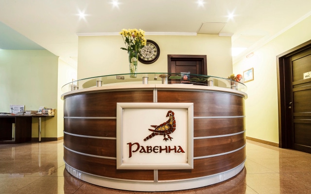 Отель Равенна