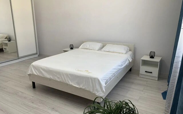 Квартира на Поэтической Улице 44
