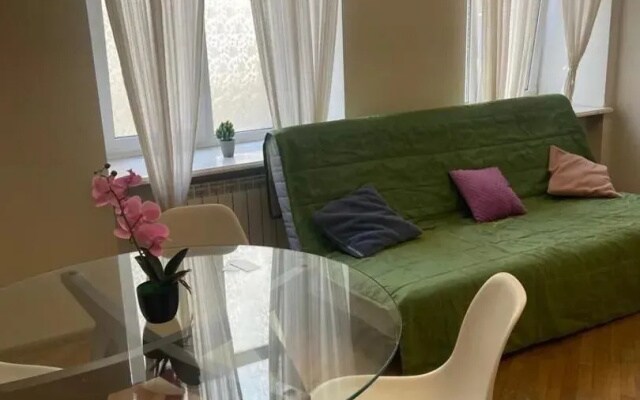Стильная квартира с 2 Суз, кондиционером, парковка