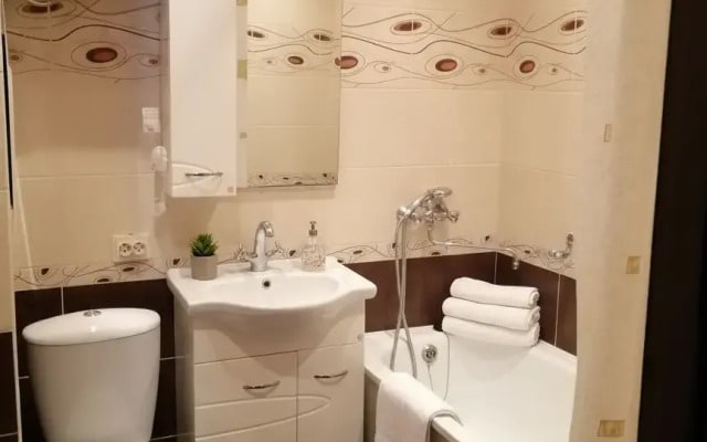 Квартира на Куконковых 142