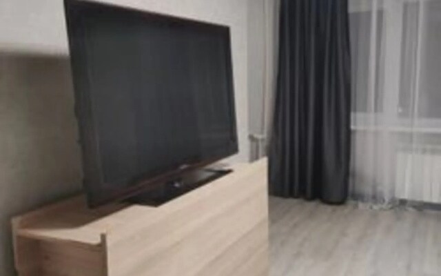 Квартира на Великолукской 15