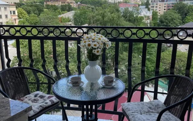 Квартира удачные сутки сирень Власова 31