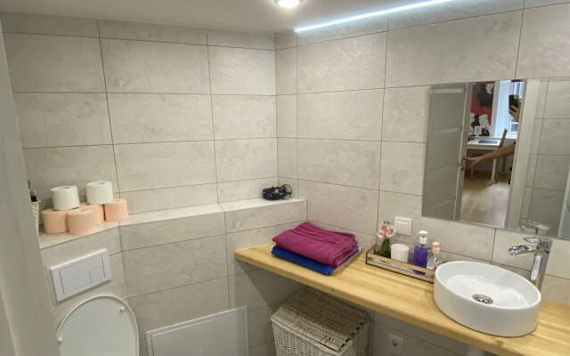 V Samom Tsentre Peterburga Apartments