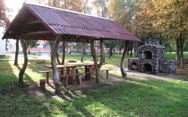 База отдыха Туристско-оздоровительный комплекс Пышки