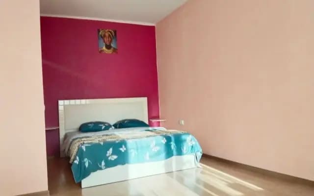 Квартира на Смолина 79