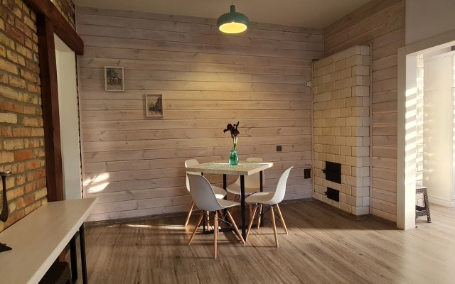 Апартаменты Bricks Apartments
