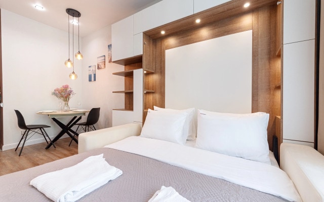Апартаменты RED APARTMENTS Арт Лайт Сити апартамент Адамс