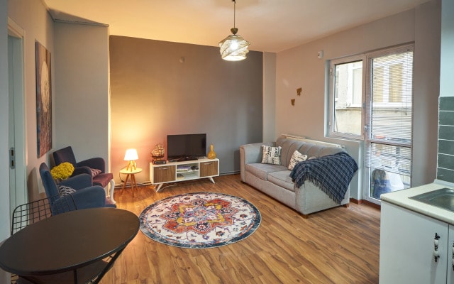 Квартира Entrance floor 2 bedrooms at Taksim
