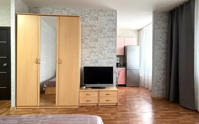 Квартира Рядом с ТЦ Планета для Троих