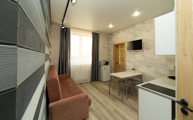 Rest Salute Larch Fragrance Apartments