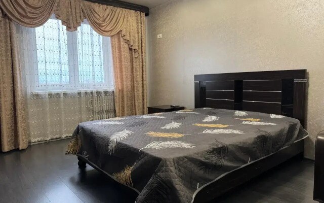 Квартира 1-комнатная Новая с Хорошим Ремонтом