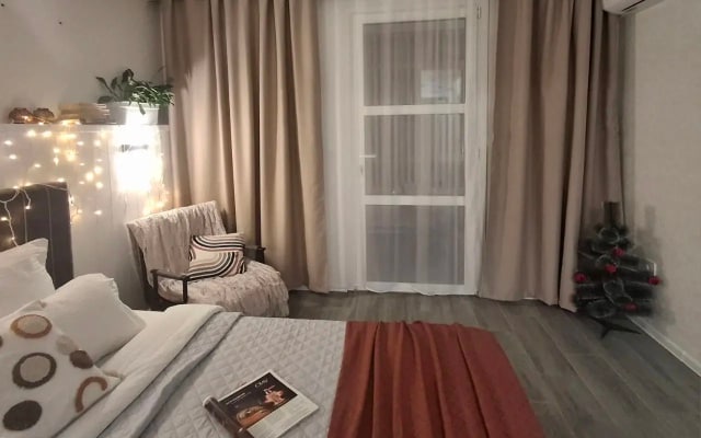 Апартаменты Студия с балконом и видом на стадион