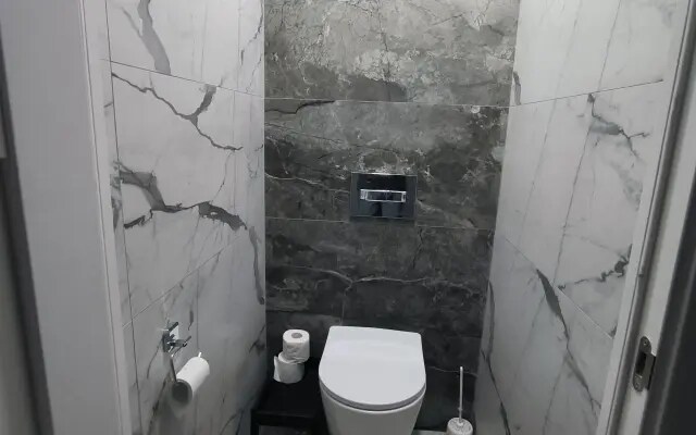 Квартира у метро Лермонтовский проспект