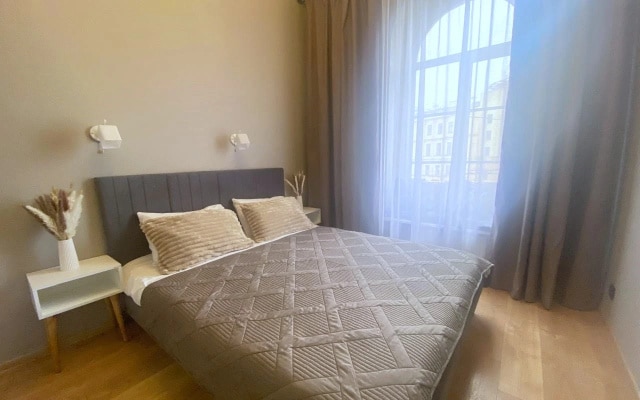 Квартира New Horizon Nevskiy 91 с потрясающим видом на Невский проспект