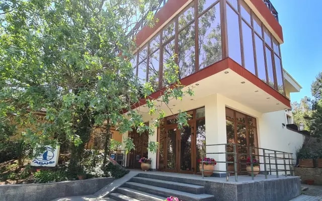 Hotel Tihaya Gavan