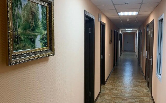 Отель Восток