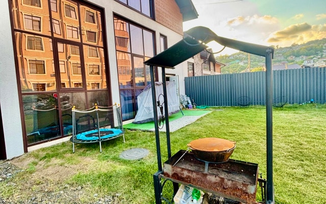 Вилла Кругозор 300м² с Бассейном возле Реки