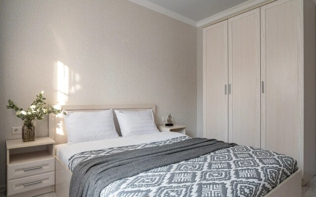 Апартаменты Дом у Дендрария Red apartments Сальвия