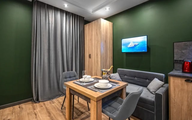 Апартаменты Улучшенные с Красивым Видом Elite Apartments