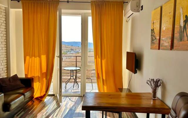 Апартаменты Fiolent Village Loft 77