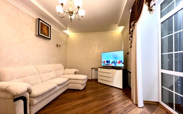 Квартира 3-комнатная Премиум Класса Yarapartments на Советской 21