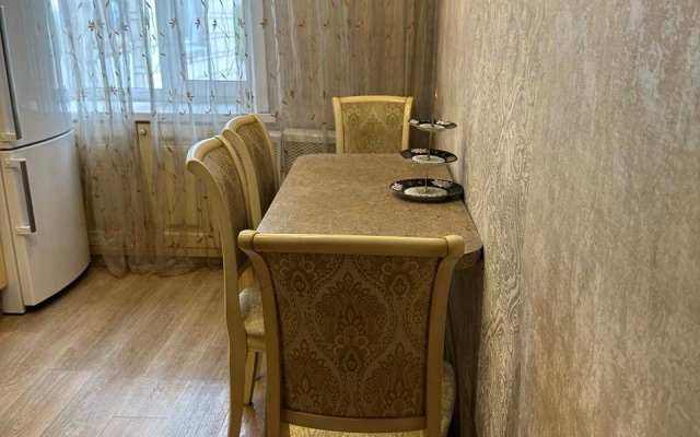 Квартира рядом с СК Заря