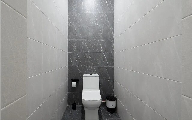 Квартира Mооn hоuse четырехкомнатная 123 м²