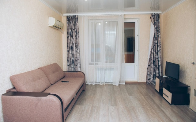Квартира на ул Цюрупы 158к2