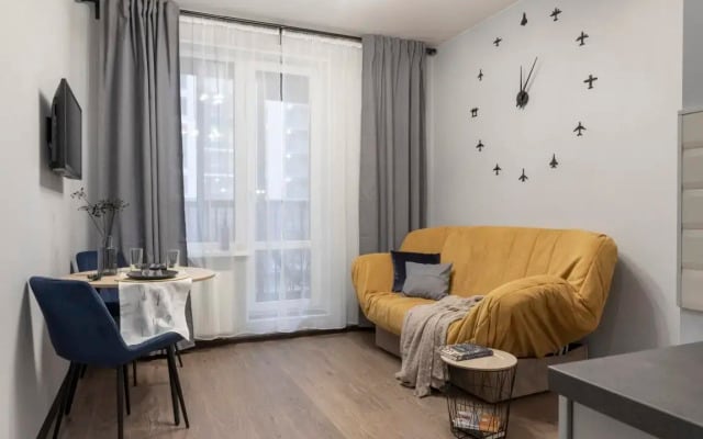 Апартаменты Студия с Балконом Moderna Flat у Аэропорта