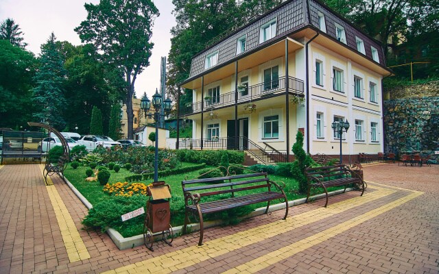 Санаторий Белая дача