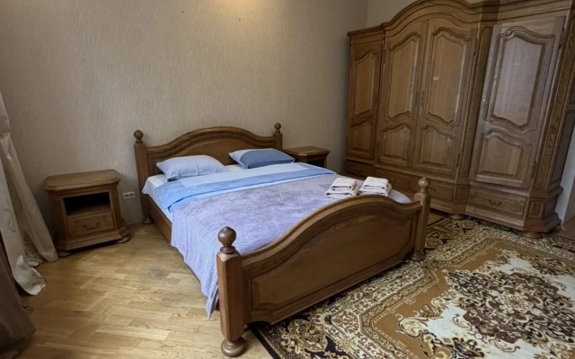 Квартира Однокомнатная Граф на Триумфальной Арке