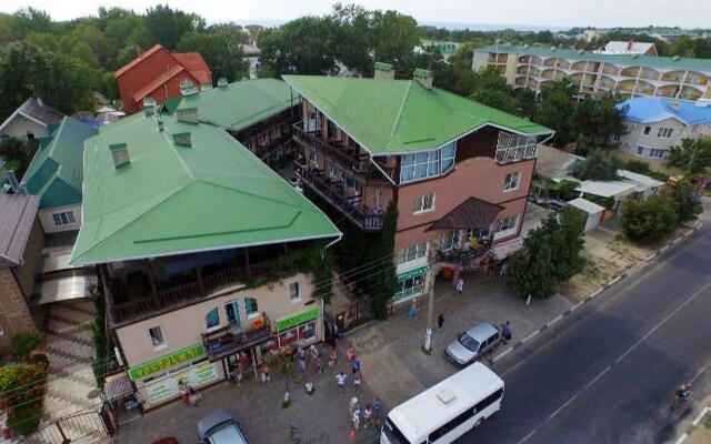 Отель ГК Караван