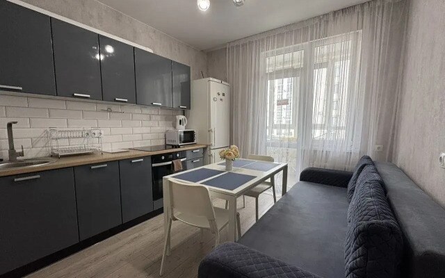 Квартира на улице Крымской Весны 5к5