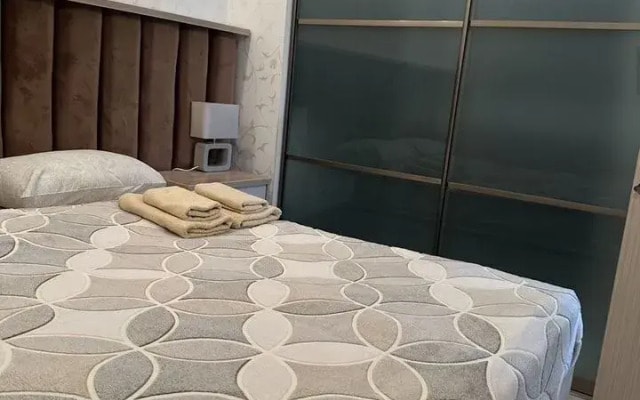 Квартира на набережной