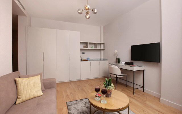 The Pearl Suites