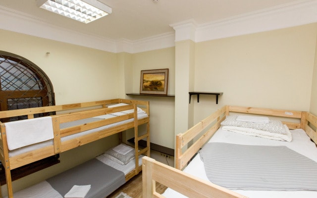 Riv'erskij Hostel