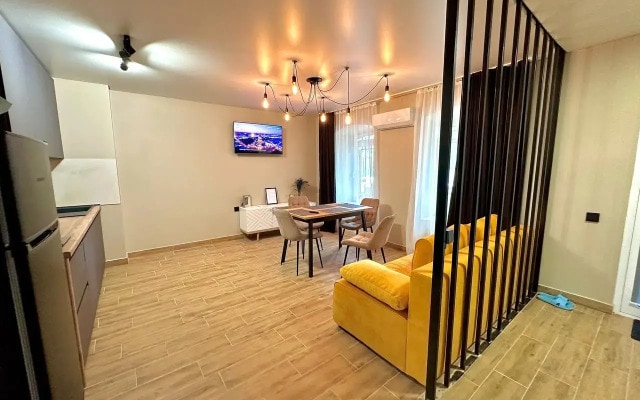 Квартира ШикаЛад КМВ Люкс в центре 8