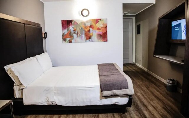 Al Manthia Hotel