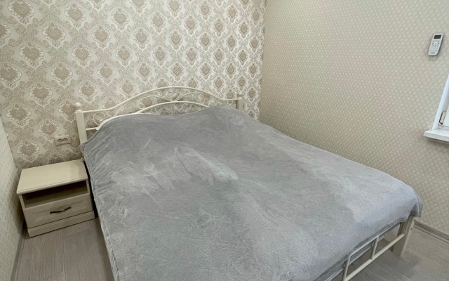 Crystal Private House