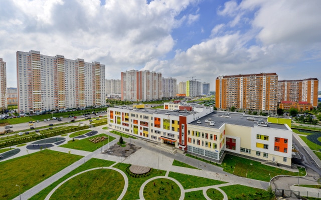 Апартаменты Ms Apts on Rodionova 3