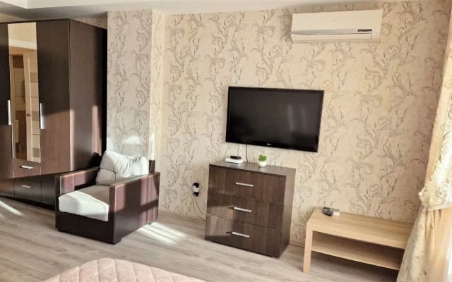 Квартира Краснозвездная 33