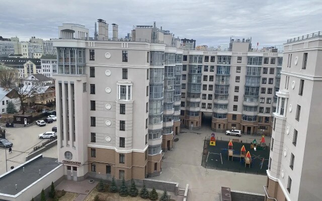 Квартира у Петровны Птичка