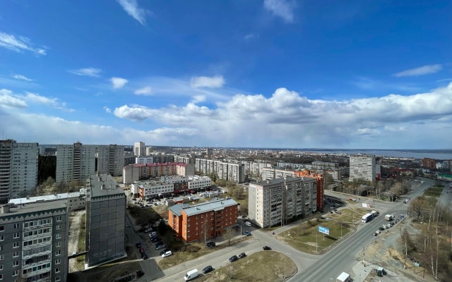 Апартаменты Та самая квартира в самом высоком доме города на 17-м этаже