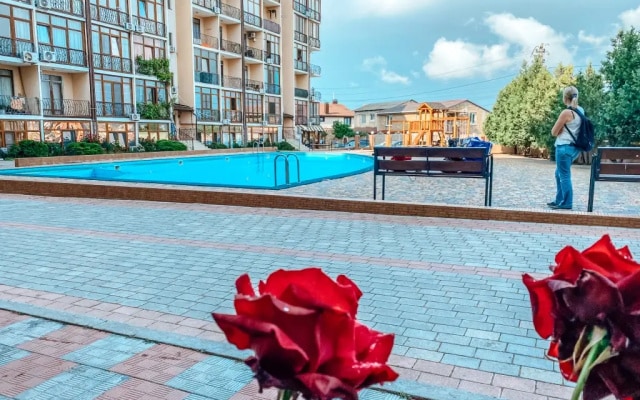 Квартира у Моря с Бассейном