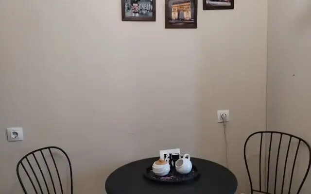 Квартира Live in 23 Floor