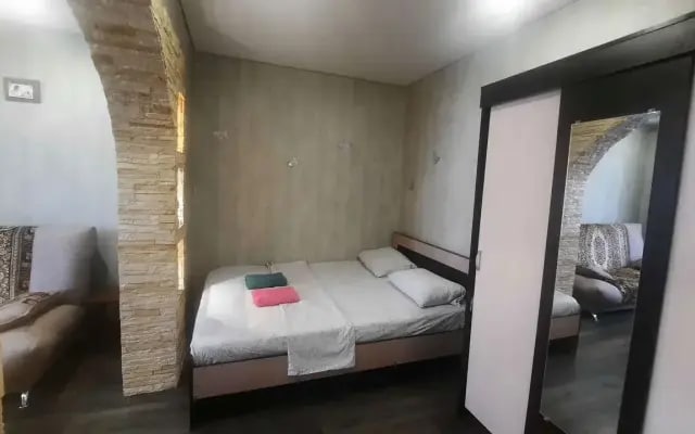 Квартира на проспекте Вячеслава Клыкова 84