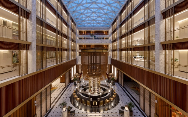 Отель Waldorf Astoria Minsk