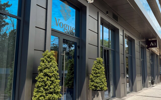 Отель Vogue