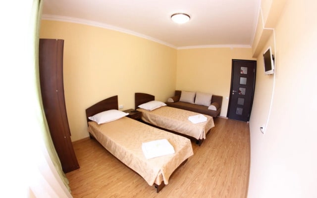 Guest House Ayat